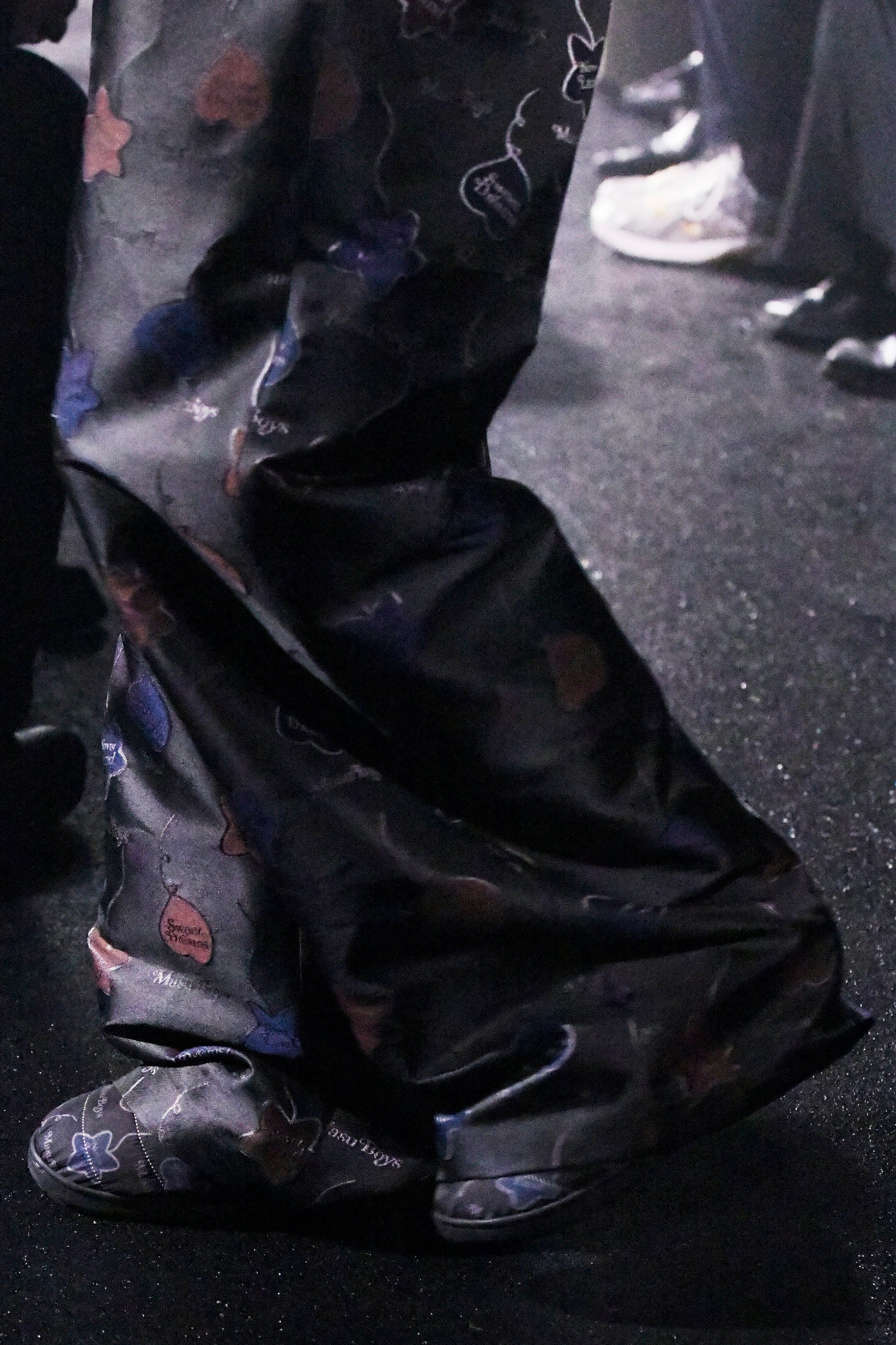 SUBU x MASU STUDS SANDAL BLACK – SUBU ONLINE STORE