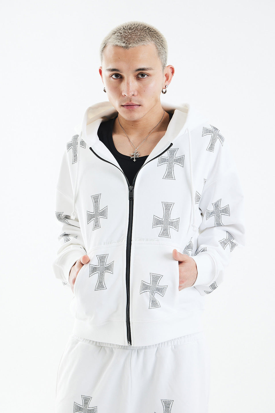 White Cross Rhinestone Zip Hoodie｜Unknown London｜フーディー
