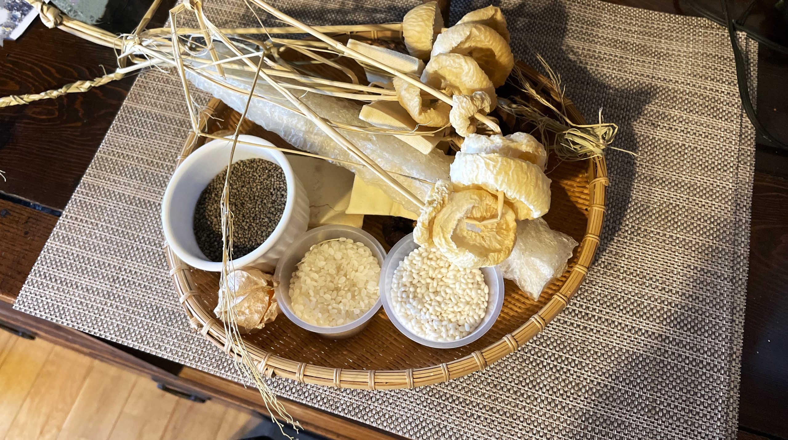 八ヶ岳の冬の伝統文化「凍み」の食材を深掘り！ 「凍みマップ」で巡る