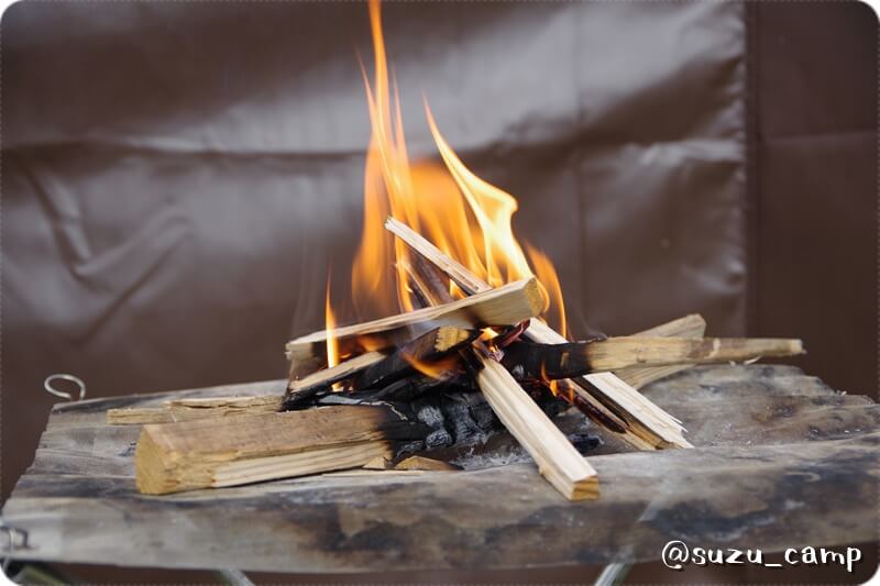 レビュー】LOGOS（ロゴス）『TAKIBI de JINMAKU』コンパクトな陣幕で風