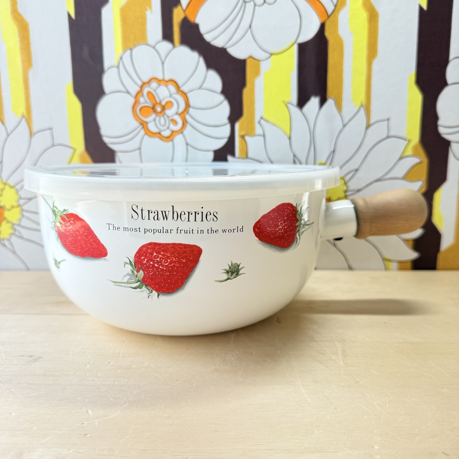 EJIRY エジリーホーロー ハンドル付き蓋付きホーローボウル